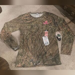 Mossy Oak Green and Brown Long Sleeve Tee